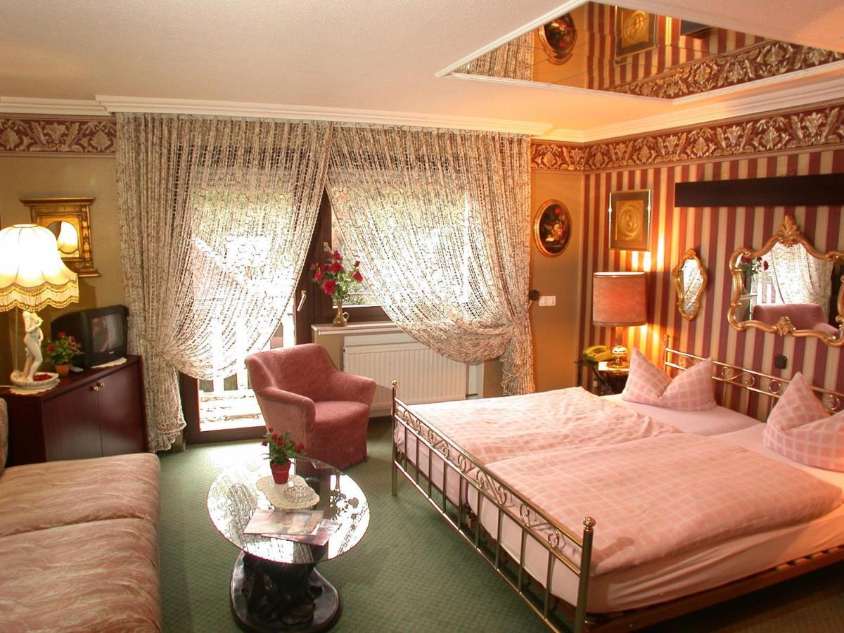 Lügde Hotel Kempenhof מראה חיצוני תמונה